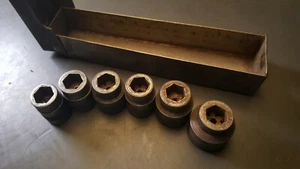 Vintage Hexagon Knurled Socket Set 6 pieces Metal Tool Box is 7 1/8" in Length - Picture 1 of 11