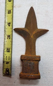 5-1/4" TALL CAST IRON SPEAR FINIAL TOPPER CAP FOR WROUGHT IRON FENCE POST - Picture 1 of 5