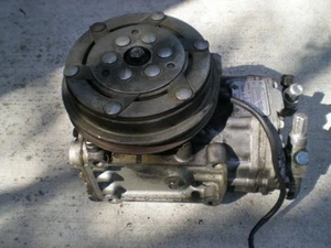 Porsche 911 A/C Compressor - Picture 1 of 8