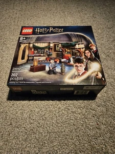LEGO Harry Potter Sala de Requisitos 40770 y Lección de Quidditch 30706 - Nuevo GWP - Imagen 1 de 6
