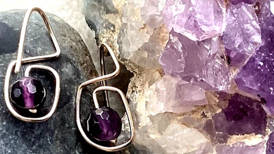 Studio Art 14K Yellow Gold Amethyst Earrings. Dangle Drop. Original Design. Hook - Image 1 of 4