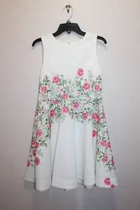 GIANNI BINI JUNIOR DRESS SLEEVELESS FLORAL WHITE & MULTICOLOR SIZE 14 (JR) - Picture 1 of 4
