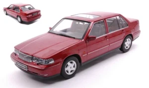 Vehicles Model Car Scale 1:18 Triple 9 VOLVO 960 Red Road Collection - Picture 1 of 1