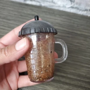 Vaso para beber brillo de agua para MUÑECA DE VINILO DE 18" gris dorado 3,5" - Imagen 1 de 6