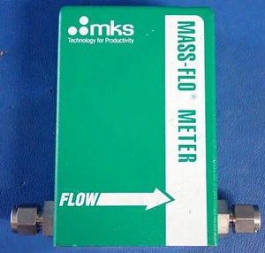 MKS M10MB MASS-FLO Thermal Mass Flow Meter | M10MB02724CS3BV - Picture 1 of 7