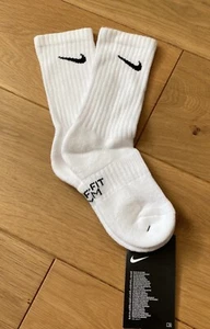 Nike Everyday White Cushioned Cotton Crew Socks 1 Pair Small Kids Junior Childen - Picture 1 of 4