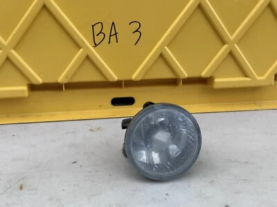 Luz antiniebla derecha Toyota Prius Highlander Echo MR-2 XA 2004-2009 pasajero OEM Foto 1 de 4