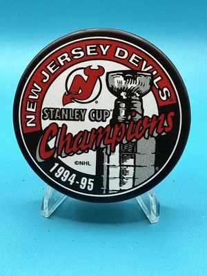 Disco de recuerdo 1995-95 Stanley Cup Champions New Jersey Devils NHL InGlasCo Foto 1 de 2
