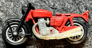 VINTAGE 1974 LESNEY No.18 HONDARORA RED & BLACK MOTORCYCLE MADE IN ENGLAND VGC - Picture 1 of 5
