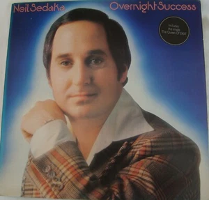 NEIL SEDAKA - OVERNIGHT SUCCESS - VINYL 12" LP Polydor 2442 131 - Picture 1 of 1