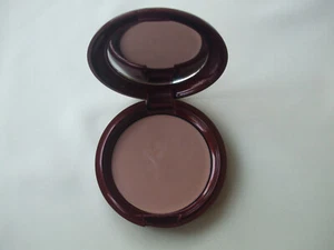 Pot Of Gold Creme to Powder Medium 10g New - Picture 1 of 2