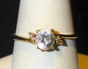 Diamond-look Solitare Ring size 5 - Picture 1 of 6