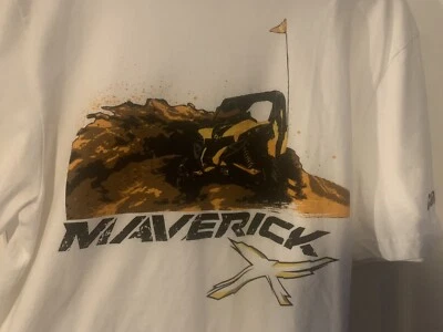 BRP Can-Am Maverick Camiseta Blanca Con Diseño Manga Corta Mediana Foto 1 de 4
