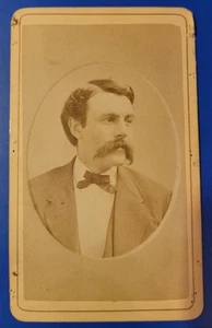 Antike CDV Karte, jüngerer Herr mit Schnurrbart, "Otis Chapman" - Bürgerkriegszeit - Bild 1 von 2