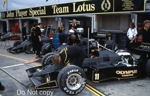 JPS TEAM LOTUS 97T TEAM SENNA 35MM SLIDE EUROPEAN GP 1985 ELIO DE ANGELIS - Picture 1 of 3