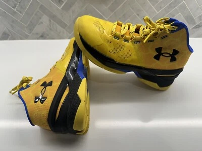 Under Armor Steph Curry Yellow Basketball Shoes 4.5Y Boys Kids - Image 1 of 4