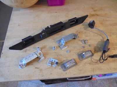 Luz de matrícula trasera Audi RS6 V10 C6 4F BUH A6 S6 cámara de marcha atrás manija de arranque Foto 1 de 4