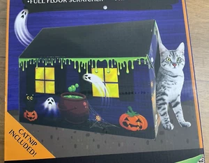 CAT HOUSE SCRATCHER Halloween Haunted House Lounge Bed Scratching Pad Catnip NEW - Picture 1 of 5