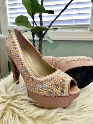 Donald Pliner Ceci 串珠粉色平台露趾泵 尺寸 5.5 意大利制造 — 第 1/4 张图片