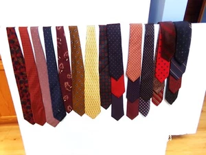 24 CORBATAS DE COLECCIÓN PARA HOMBRE GIVENCHY SHALE ALLEN LOLLY ZIGGUR ELLIS Y MÁS SEDA POLIETILENO - Imagen 1 de 6