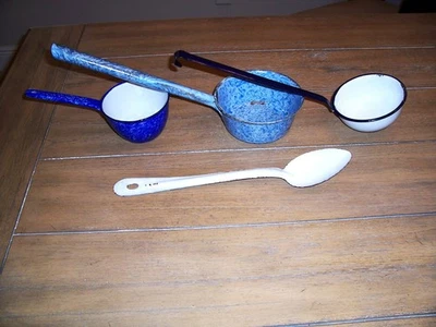 Vintage Graniteware Enamelware Lot (4) Ladles/Spoon/Saucepan - Image 1 of 4