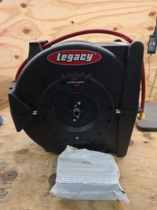 Retractable Air Hose Reel 3/8 in x 100ft PVC  L8310 - Picture 1 of 6