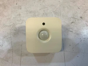 Philips Hue 9290012607 Smart Lights Motion Sensor Wireless Battery-Powered B1D* - Picture 1 of 3
