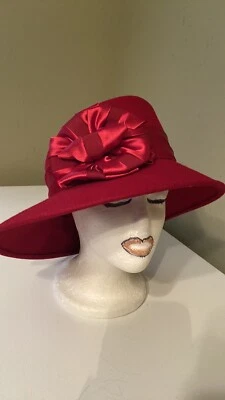 Hermoso Vestido Plaza Suite Lana Rojo/Sombrero Iglesia  Foto 1 de 4