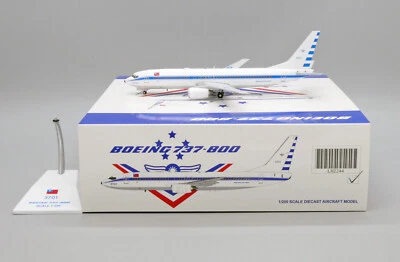 Jcwings Taiwan Air Force Boeing 737-800 Reg: 3701 1/200 LH2244 - Immagine 1 di 4
