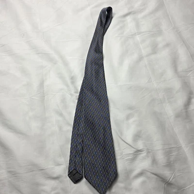 Corbata Saks Fifth Avenue para hombre azul gris seda geométrica hecha a mano diseñador italiano Foto 1 de 4