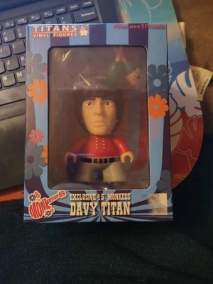 Figura Vinilo Titan Merchandise The Monkees Davy Jones Titans 4.5 Pulgadas Nueva Foto 1 de 4