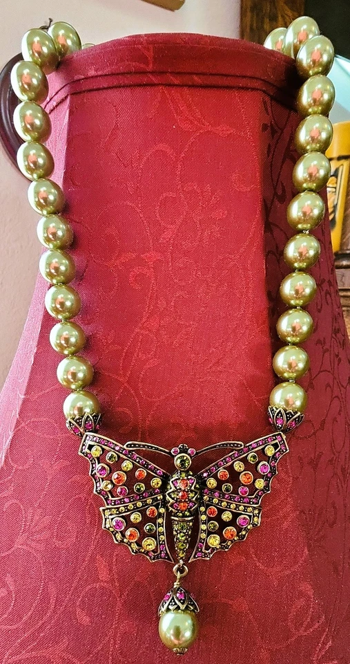 Flash Mariposa Heidi Daus Anudado Dorado Mar del Sur Verde "Perlas" Foto 1 de 3