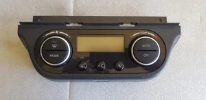 SUZUKI EZ SWIFT / SPORTS RE4 Climate Control Switch Panel 108,667km 02/05-2/2011 - Picture 1 of 4
