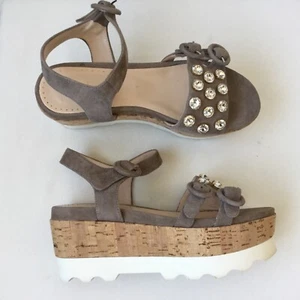 Evaluna Plateausandalen Sandalen Gr. 37 Wildleder Taupe Glitzersteine NEU  - Bild 1 von 7