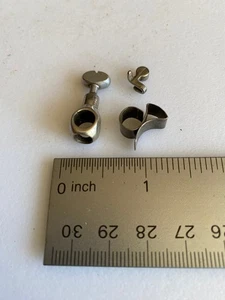 Singer 15 Sewing Machine Part - 45285 Needle Clamp,Thread Guide & Cutter - Picture 1 of 2