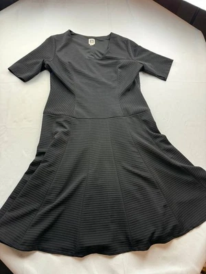 Vestido Anne Klein Fit & Flare Talla 14 Negro Mangas Cortas Hasta la Rodilla Cuello en V Foto 1 de 4