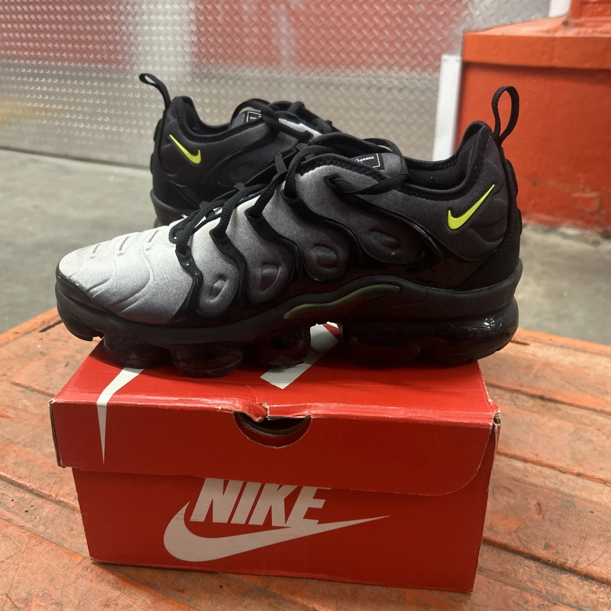 Nike Air VaporMax 95 Neon for Sale | Authenticity Guaranteed | eBay