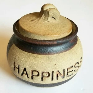 Jarro de cerámica vintage HAPPINESS olla de gres tapa almacenamiento galletas baratija hecha a mano - Imagen 1 de 3