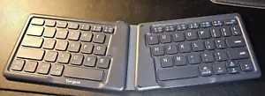 Used Targus Wireless Ergonomic Foldable Keyboard - Picture 1 of 3