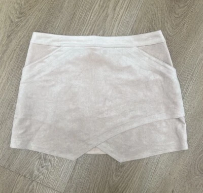 Minifalda asimétrica de gamuza sintética BCBG MaxAzria talla 10 en rosa desnudo Foto 1 de 4