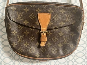Louis Vuitton Monogram Jeune Fille Crossbody PM Size. Vintage In Great Condition - Picture 1 of 12