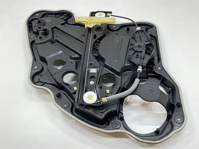 Jeep Compass 2017-2025 regulador de ventana de puerta lateral derecha trasera con placa OEM Foto 1 de 4