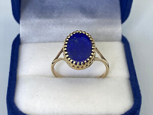Vintage 9ct Gold Ladies Lapis Lazuli Ring.  Goldmine Jewellers.