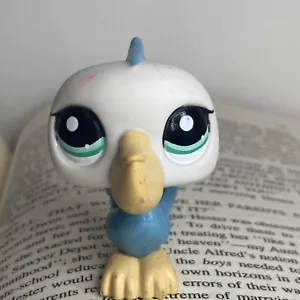 ⭐️Classic LPS #2450 White Blue Pelican Green Eyes Blemished Littlest Pet Shop - Picture 1 of 5