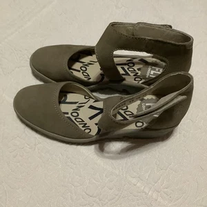 Fly London Piat Low Wedge Pump Women 36 Brown Nubuck Leather Shoes Sandal - Picture 1 of 8