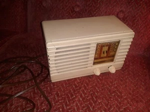 VINTAGE PHILCO PT4 TRANSITONE AM TUBE RADIO 1939/40 - Picture 1 of 24