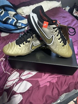 Nike Tiempo Legend 10 Elite FG Size 8 Gold/Black - Image 1 of 4