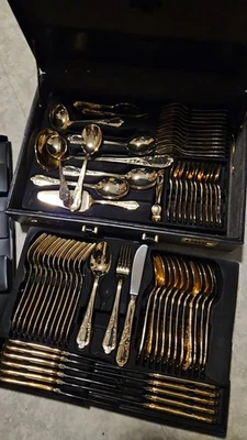 ✨ Luxus Besteckset 70-teilig vergoldet – SBS Solingen – 12 Personen – im Koffer! - Bild 1 von 4