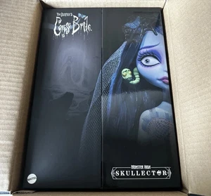 Monster High Tim Burton's Corpse Bride Emily Skullector Modepuppe - IN HAND - Bild 1 von 6