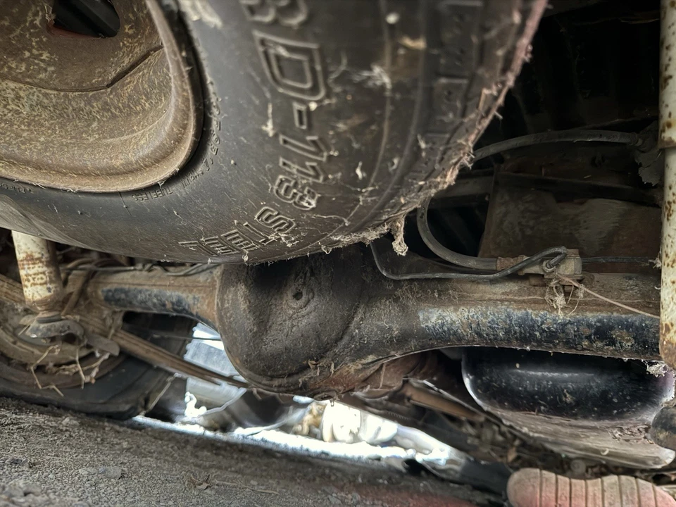 Camión Datsun 720 1980 cabina king eje trasero diferencial M/T sin trabajo pesado 4X2 Foto 1 de 4